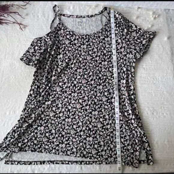 A.N.A. Shirt Ditsy Floral Cold Shoulder Printed Soft Casual Size Medium - Picture 5 of 7